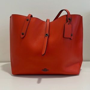 Like New Coach Poppy Orange Leather Market Tote